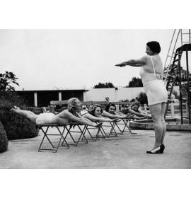 Black&white, double card BW1613